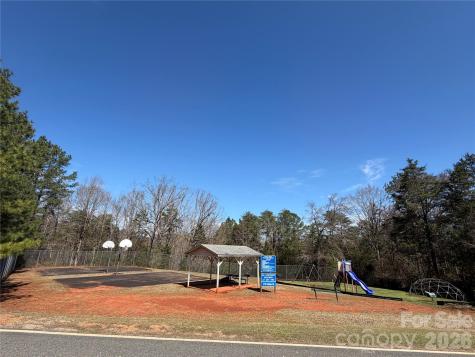 12.68 Acre 99 Road Blair SC 29015