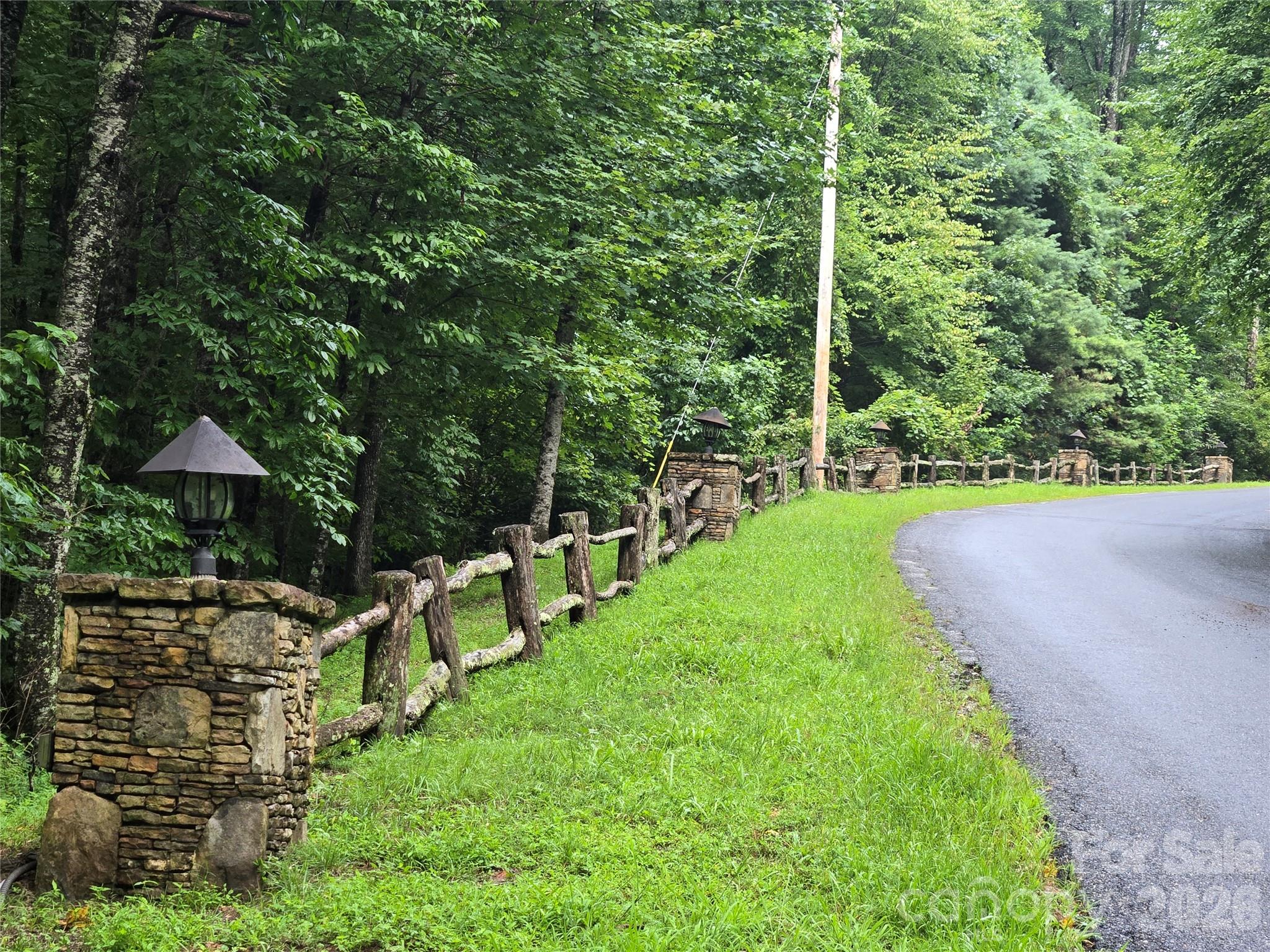303 Ladd Ridge Rosman NC 28772