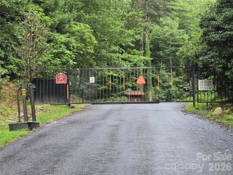 303 Ladd Ridge Rosman NC 28772