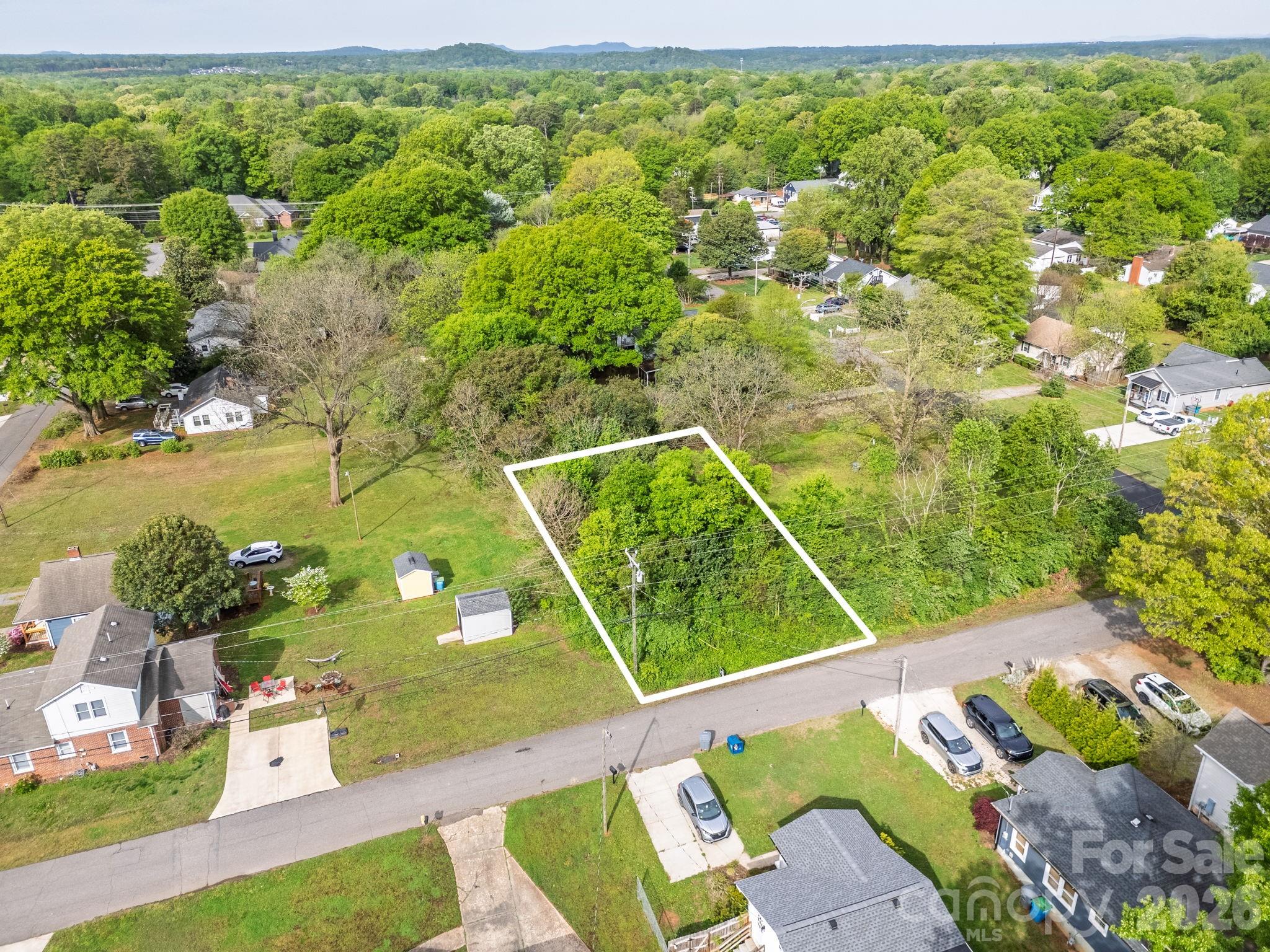 506 East Avenue Belmont NC 28012