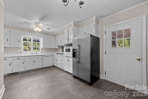 866 Concord Road Davidson NC 28036
