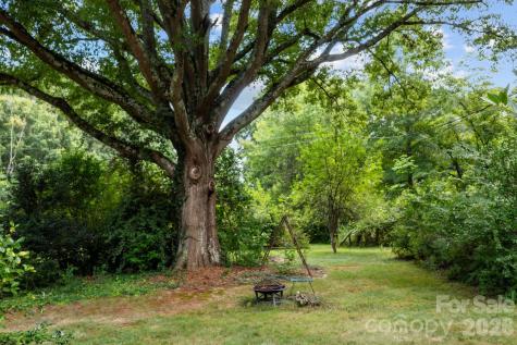 866 Concord Road Davidson NC 28036