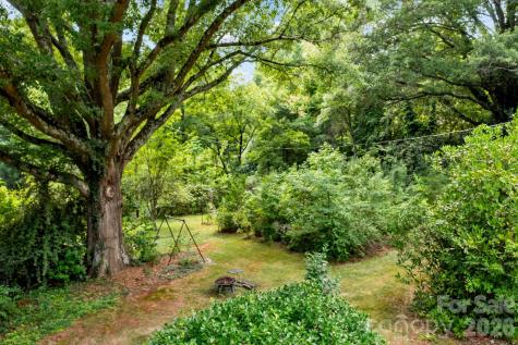 866 Concord Road Davidson NC 28036