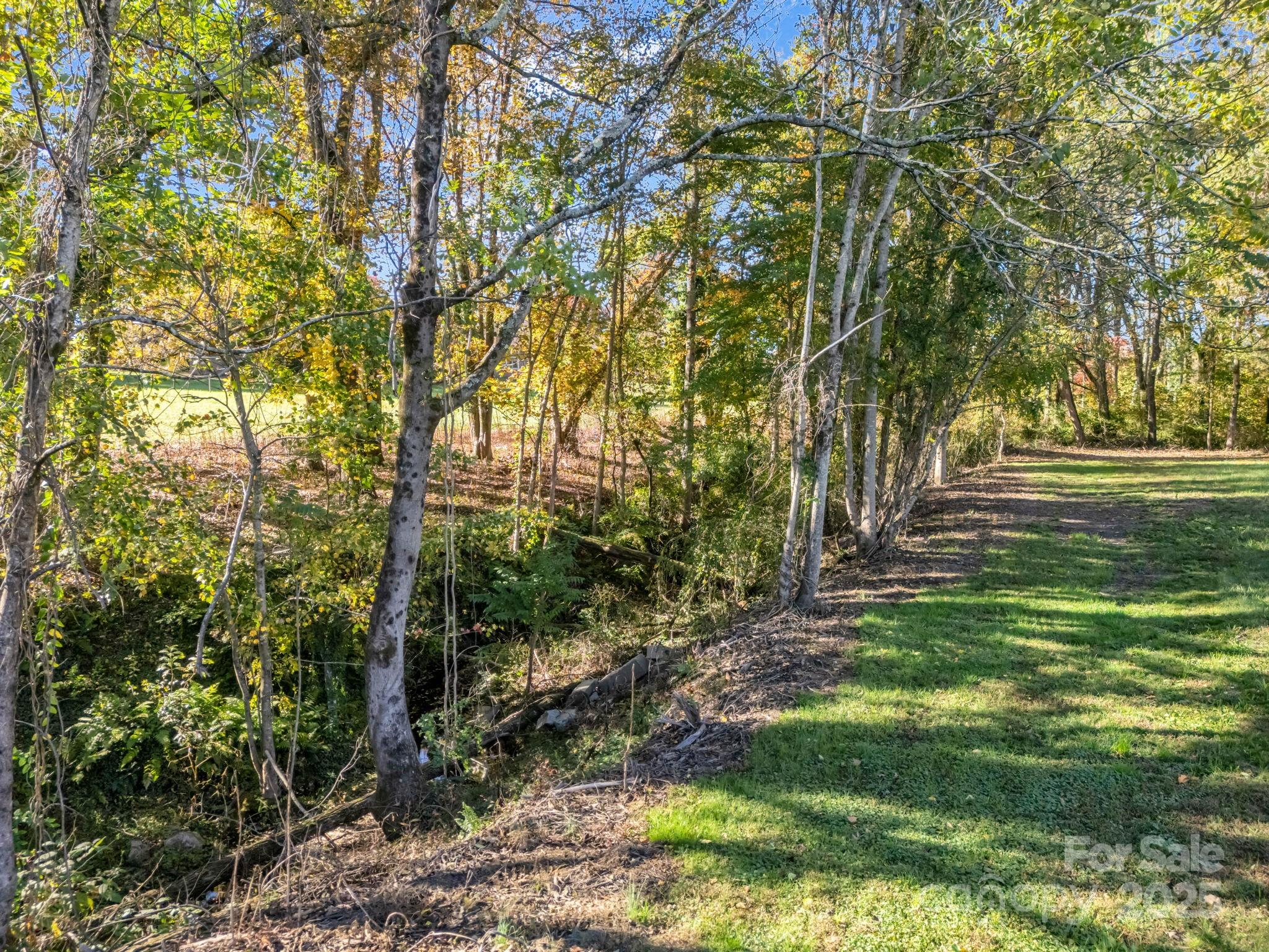 628 New Hope Road Flat Rock NC 28731