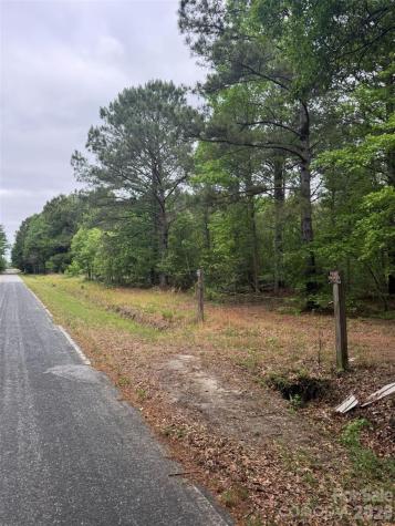 0000 Daniel Chapel Road McColl SC 29570
