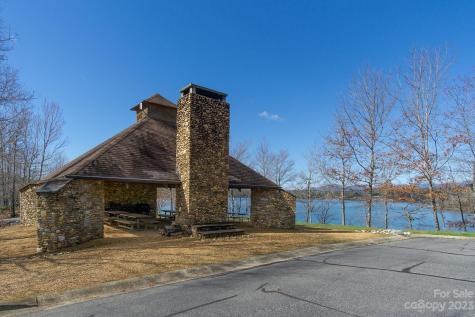 V/l Sunset Point Parkway Marion NC 28752