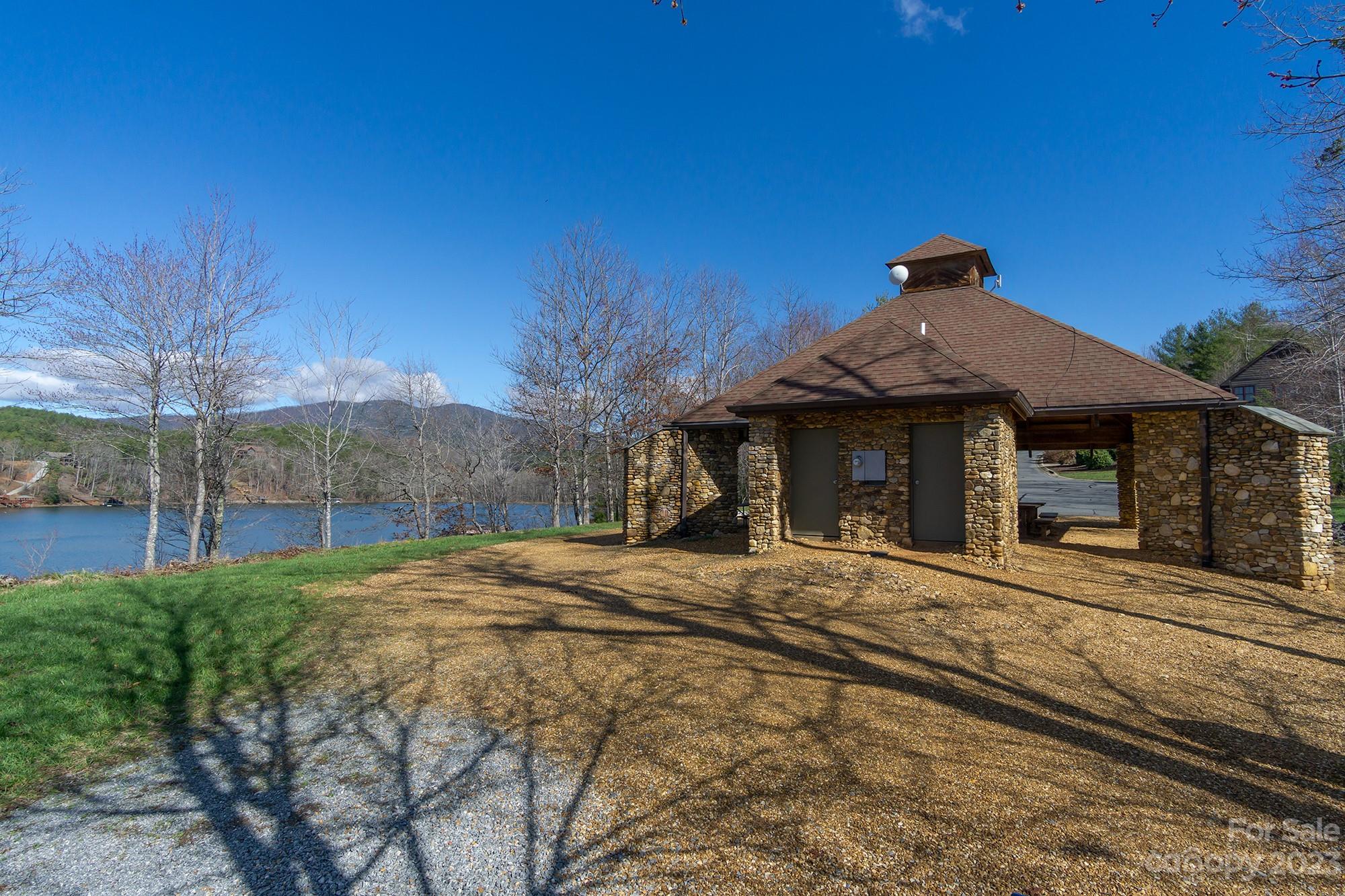 V/l Sunset Point Parkway Marion NC 28752