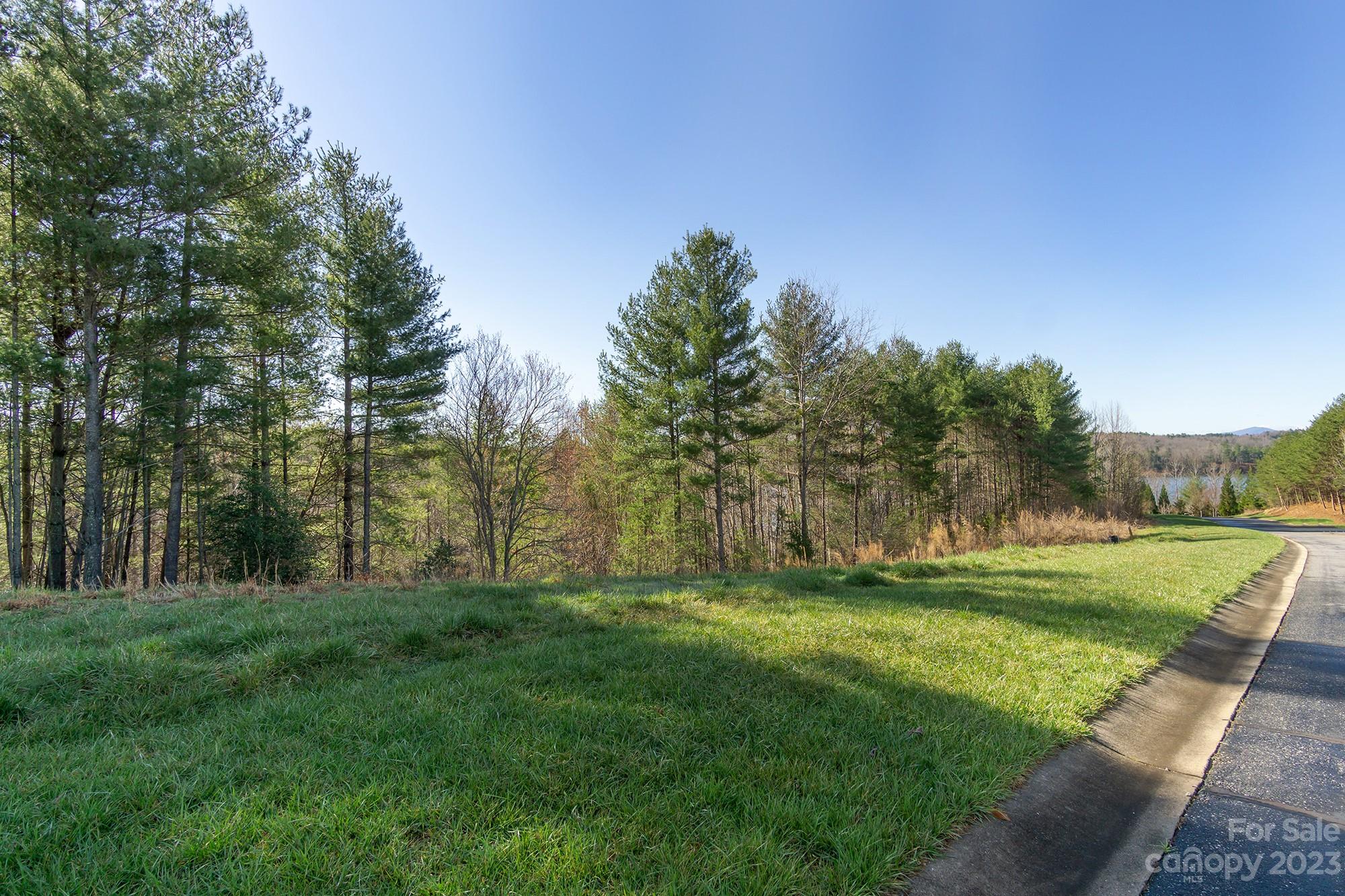 V/l Sunset Point Parkway Marion NC 28752