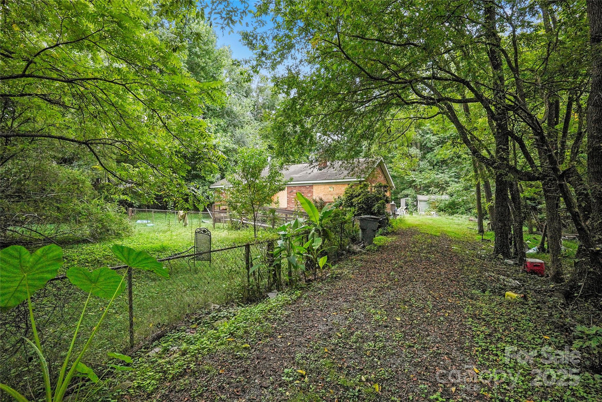 6109 Paw Creek Road Charlotte NC 28214