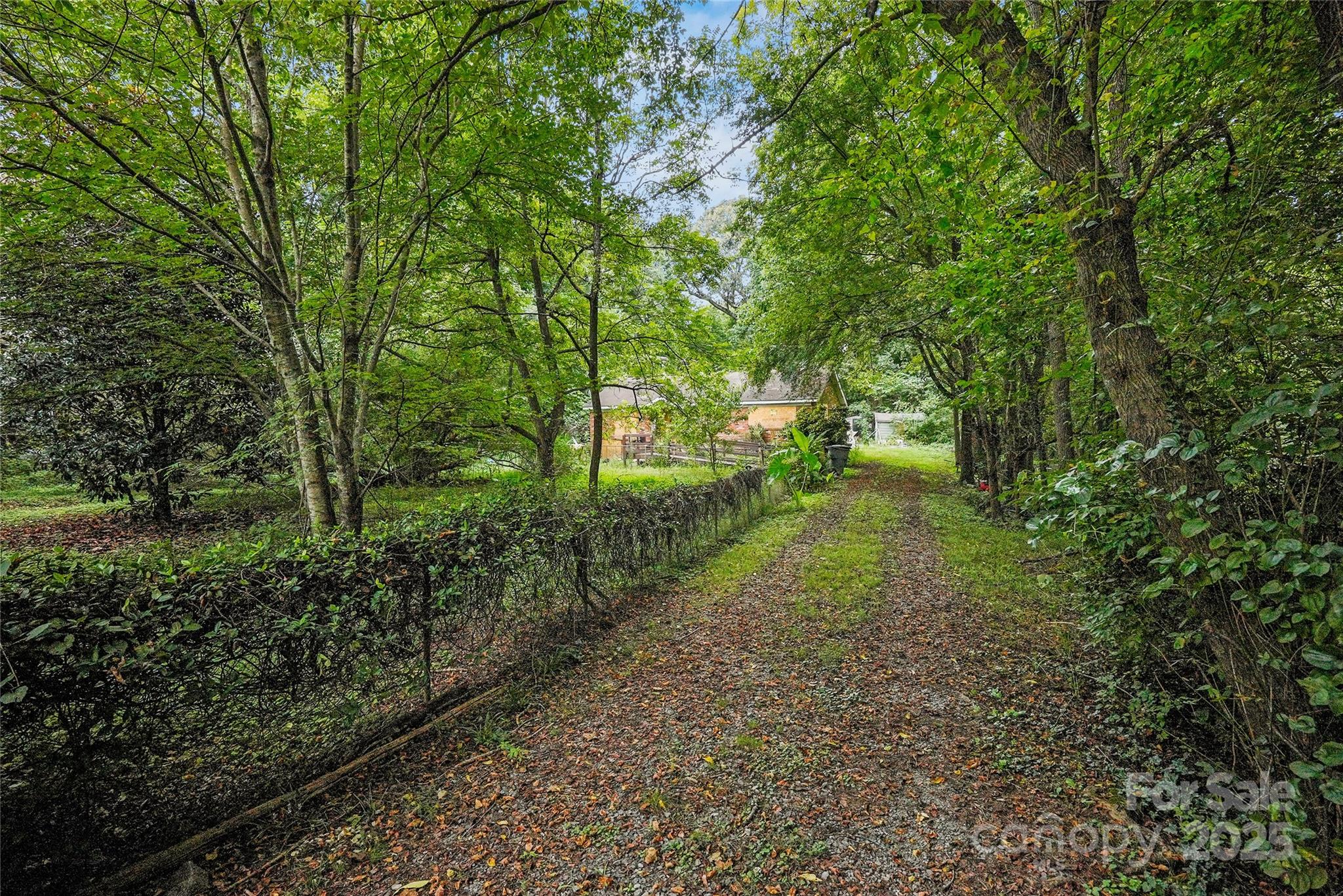 6109 Paw Creek Road Charlotte NC 28214