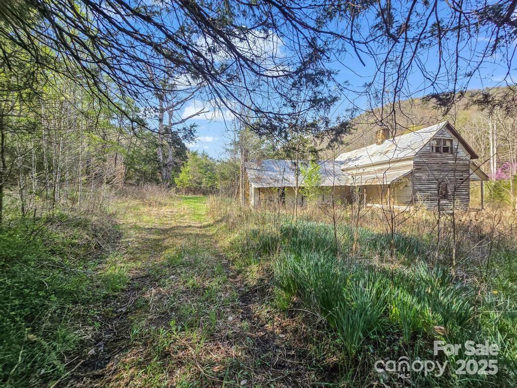 2921 Painters Gap Road Union Mills NC 28167