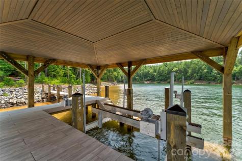 159 Deer Berry Drive Nebo NC 28761