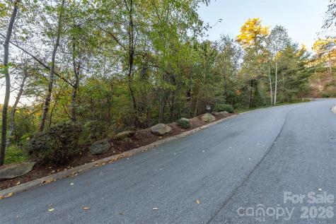 510 Sweetspire Ridge Asheville NC 28804