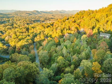 510 Sweetspire Ridge Asheville NC 28804