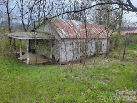 415 Pigeon Ford Road Canton NC 28716