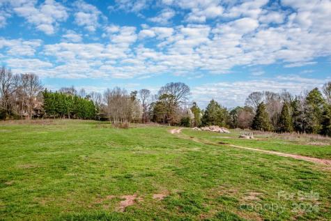 00 Beaten Path Road Mooresville NC 28117