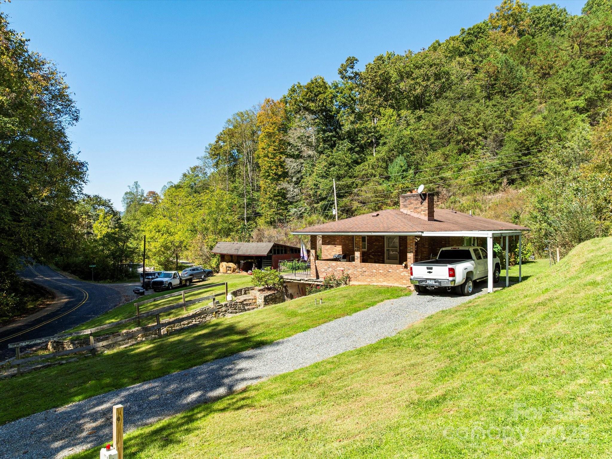 1623 Ammons Branch Road Marshall NC 28753