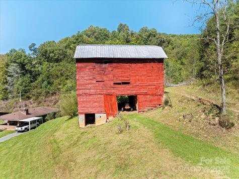 1623 Ammons Branch Road Marshall NC 28753