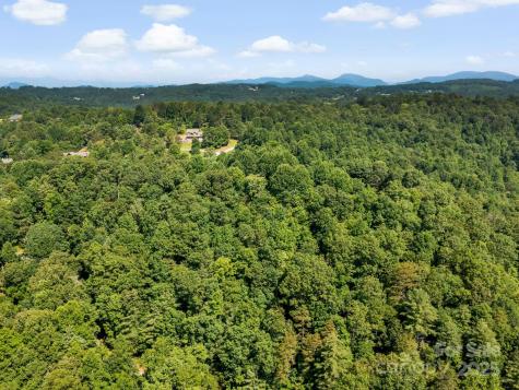 9999 Stone Valley Way Hendersonville NC 28792