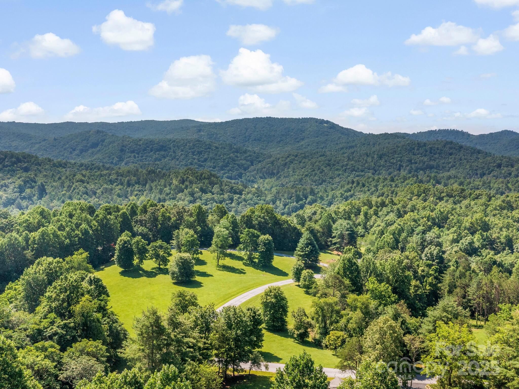 9999 Stone Valley Way Hendersonville NC 28792