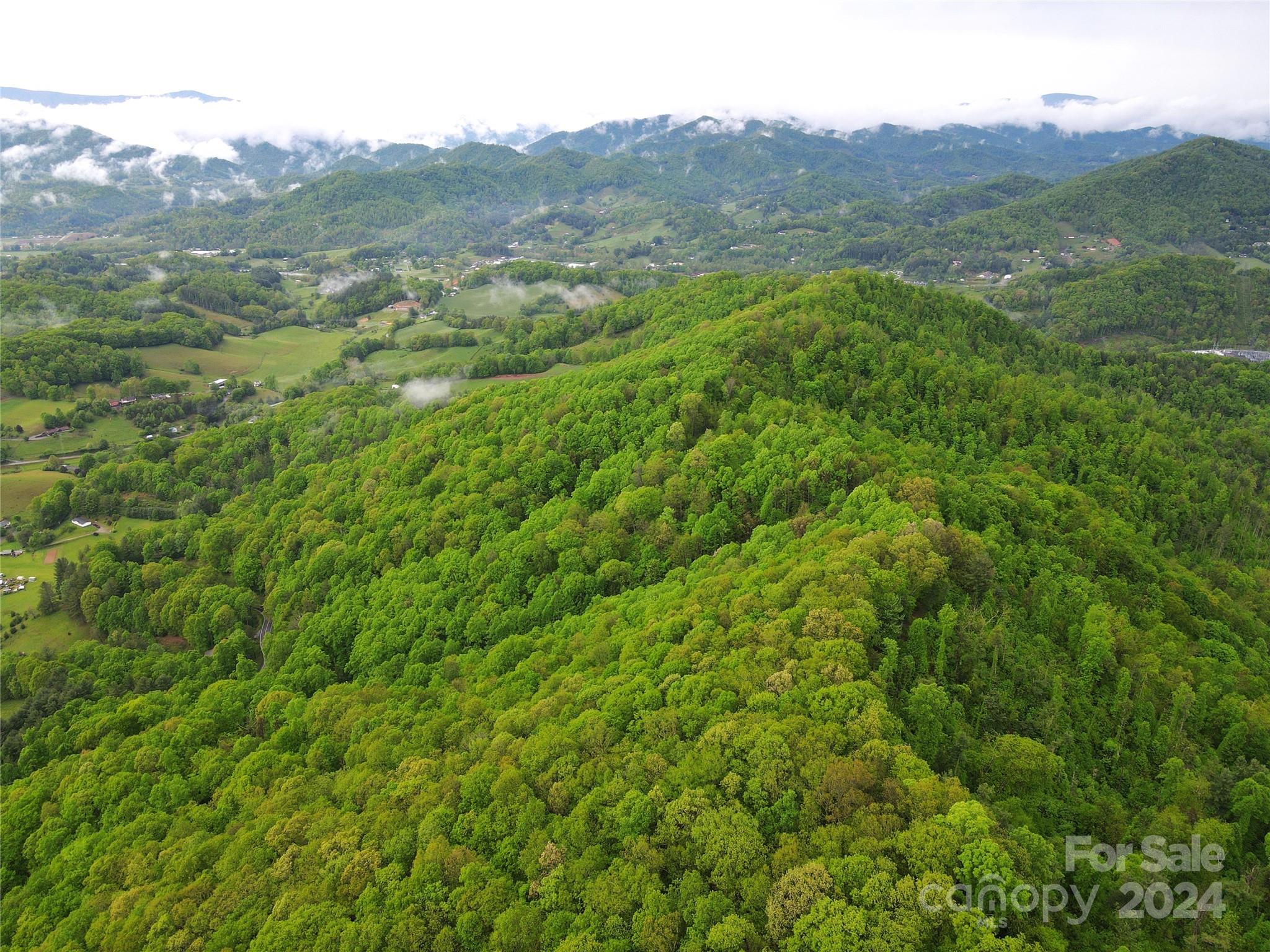 000 Mountain Air Drive Burnsville NC 28714