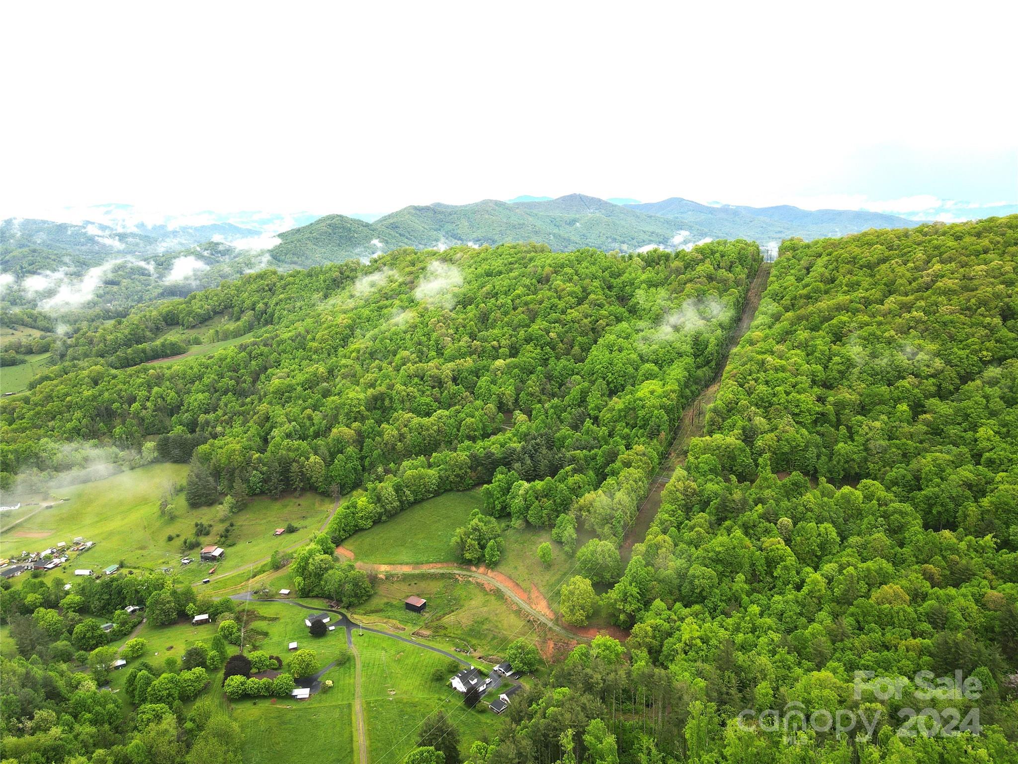 000 Mountain Air Drive Burnsville NC 28714