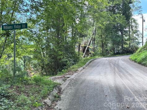 270 S Jarvis Drive Hendersonville NC 28792