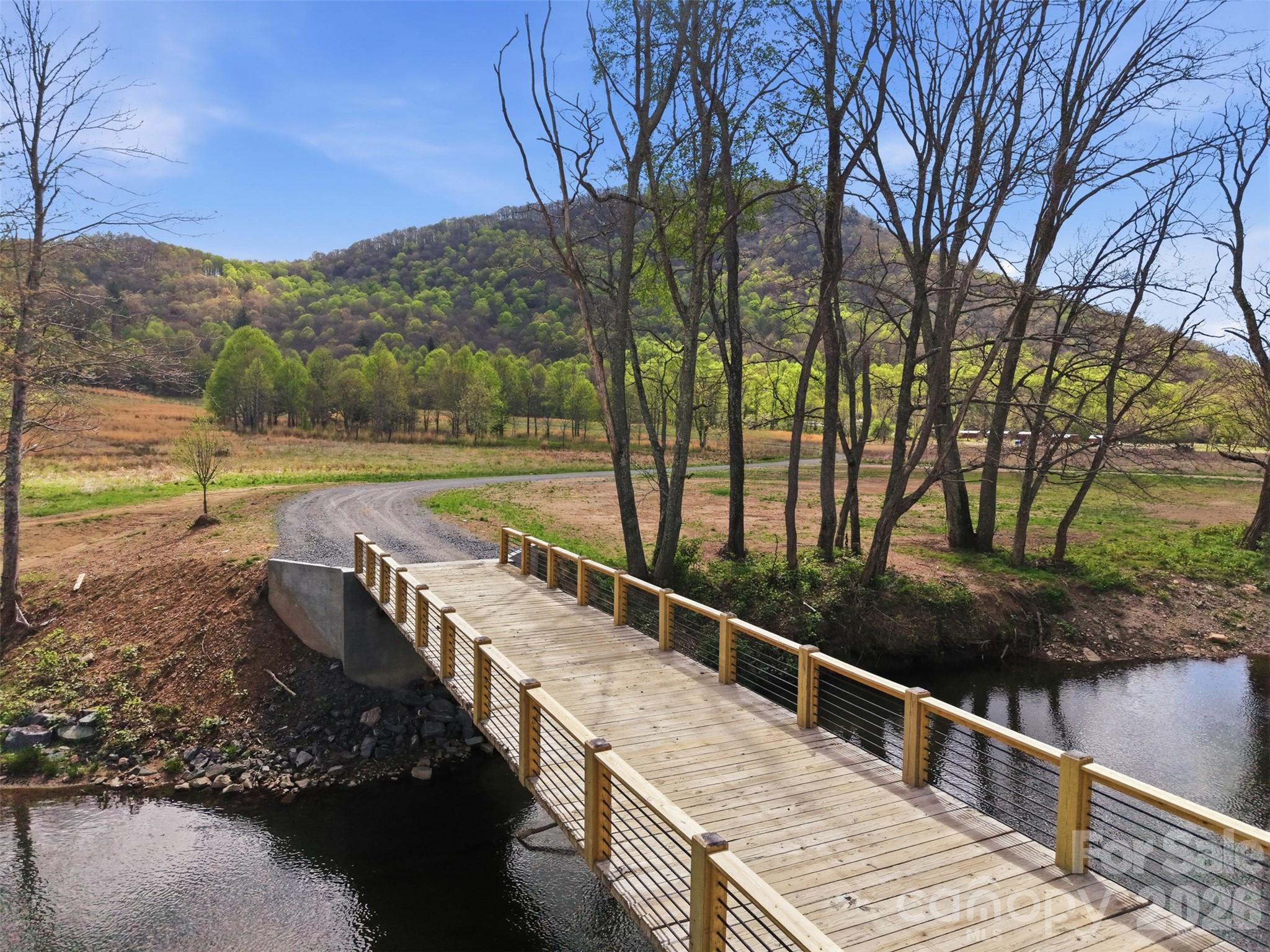 Tbd Highland River Parkway Newland NC 28657