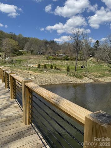 Tbd Highland River Parkway Newland NC 28657