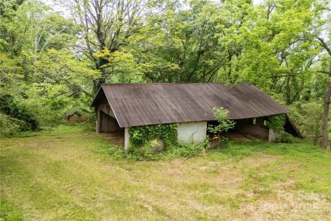 997 Tole Allison Road Mills River NC 28759