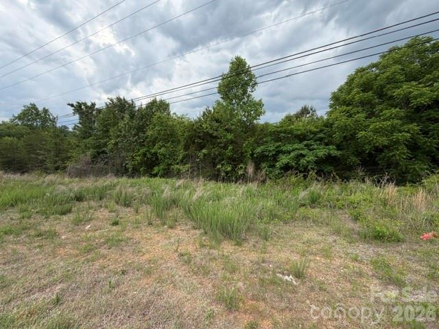 2049 Old Shelby Road Hickory NC 28602