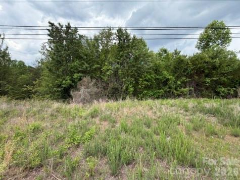 2049 Old Shelby Road Hickory NC 28602