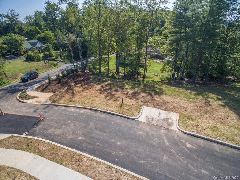 4 Malvern Walk Asheville NC 28806