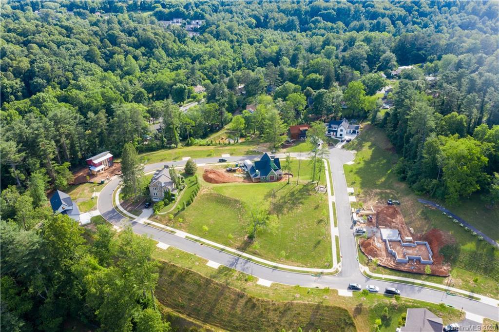 4 Malvern Walk Asheville NC 28806