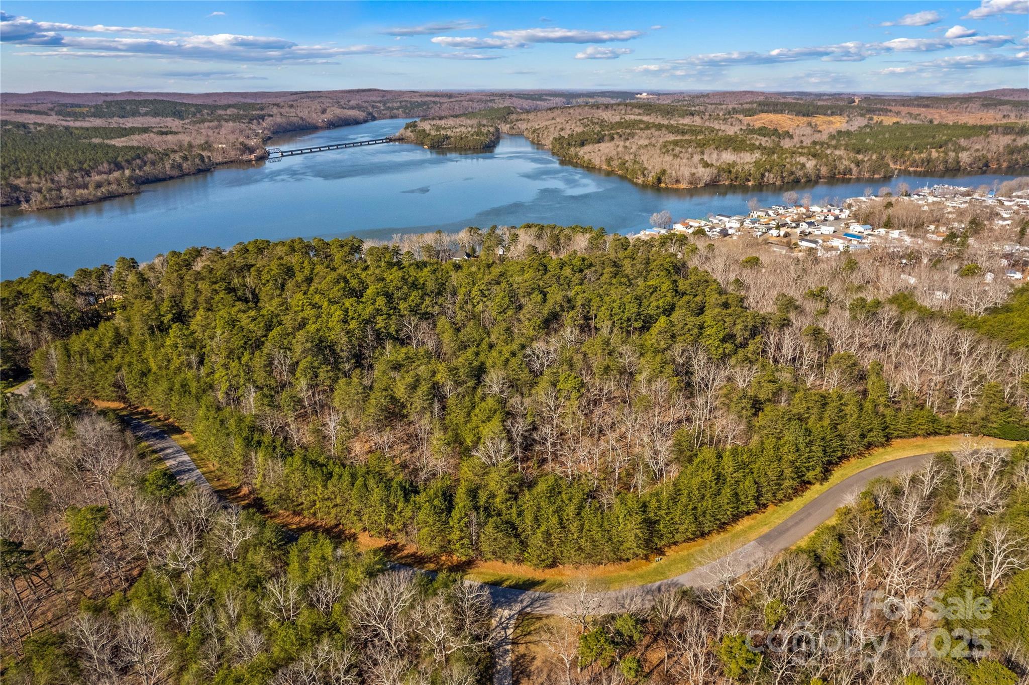 642 Whisper Lake Drive New London NC 28127