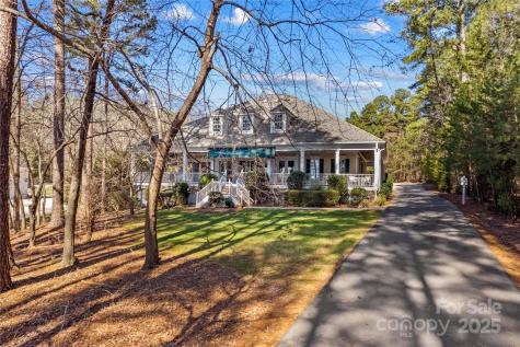 642 Whisper Lake Drive New London NC 28127