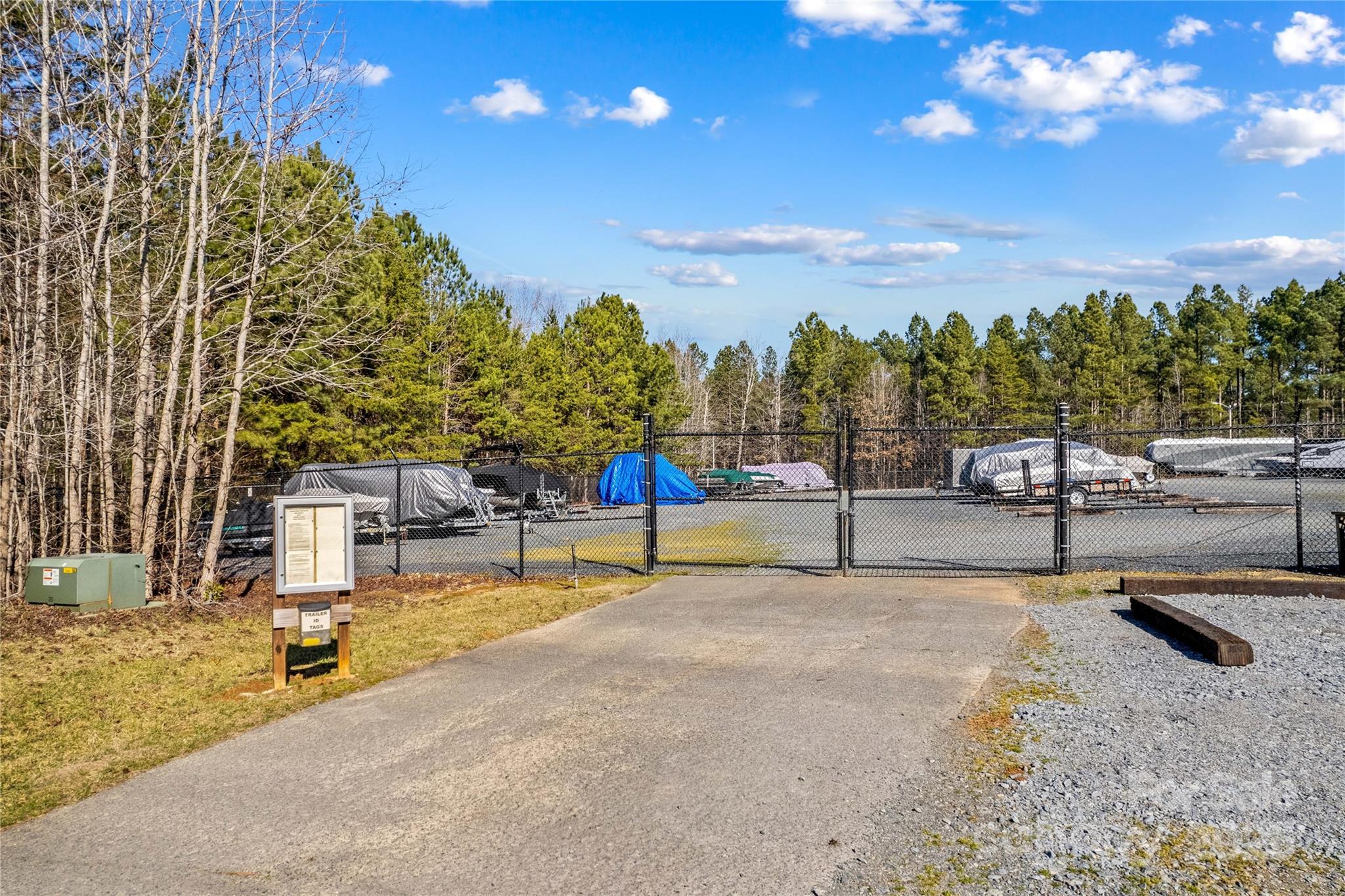 642 Whisper Lake Drive New London NC 28127
