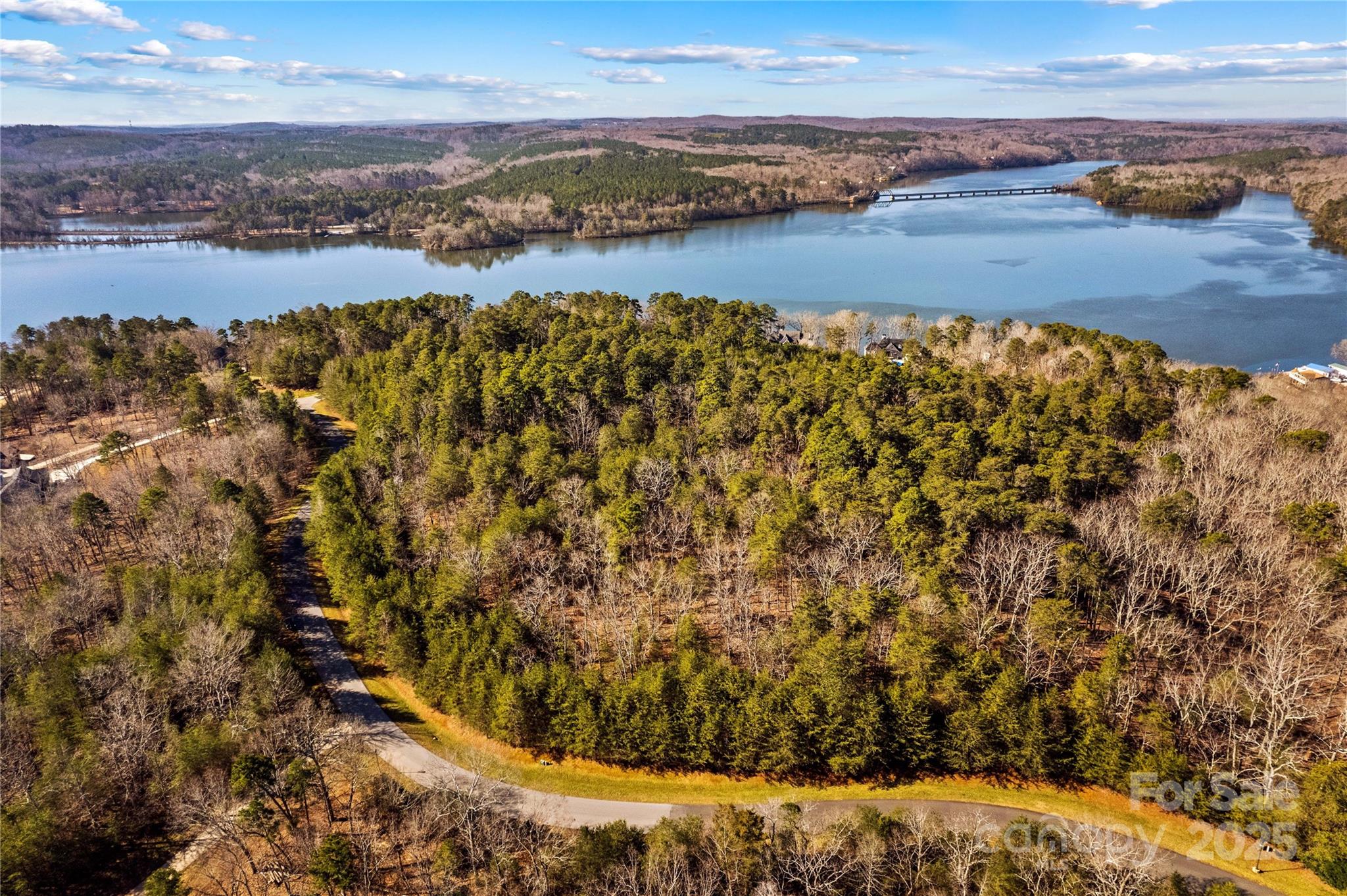 642 Whisper Lake Drive New London NC 28127