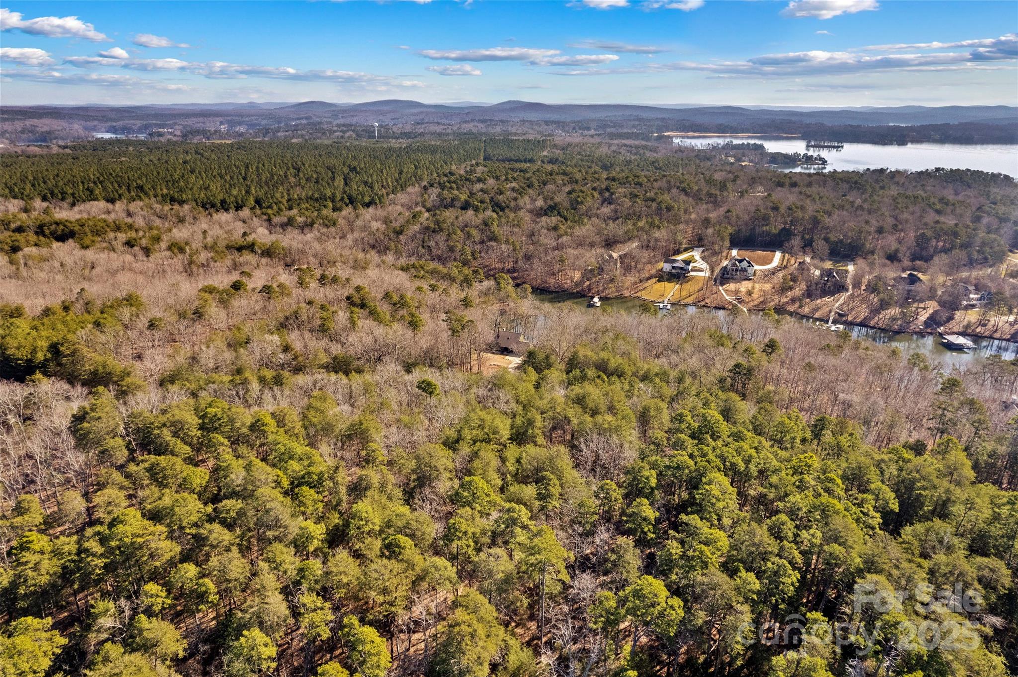 642 Whisper Lake Drive New London NC 28127