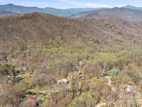 210 Apple Creek Road Waynesville NC 28786