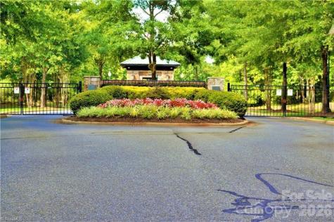 1026 Sierra Trace Road Denton NC 27239