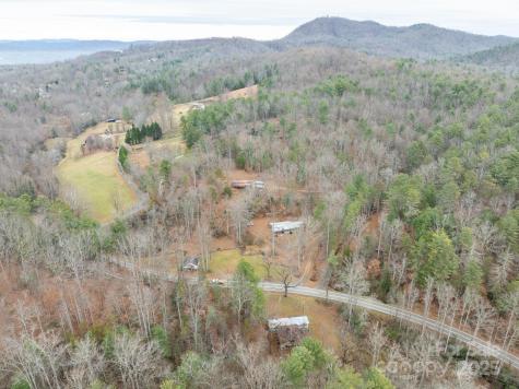 1864 Starcross Road Lenoir NC 28645