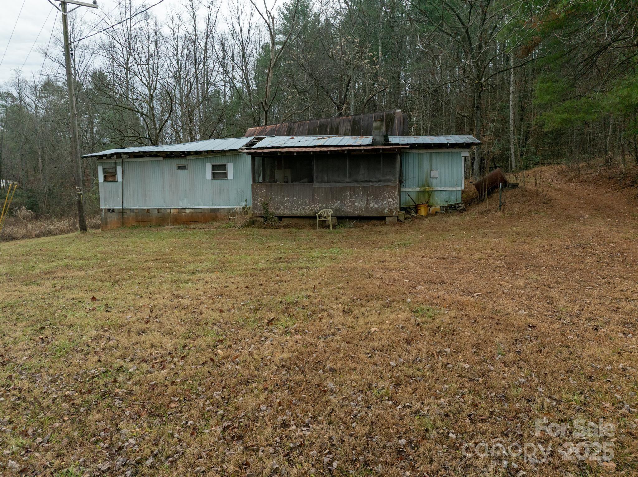 1864 Starcross Road Lenoir NC 28645