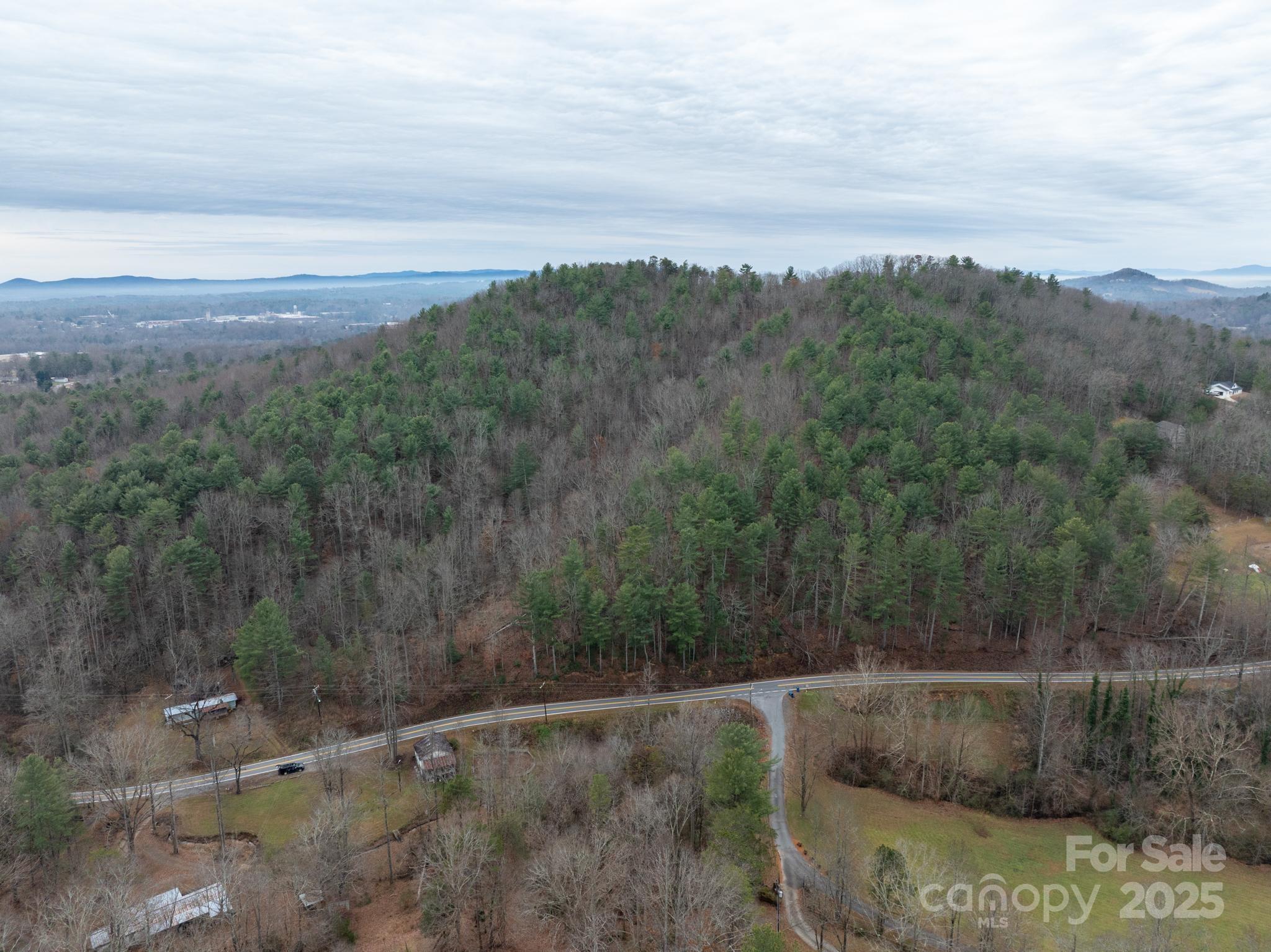 1864 Starcross Road Lenoir NC 28645
