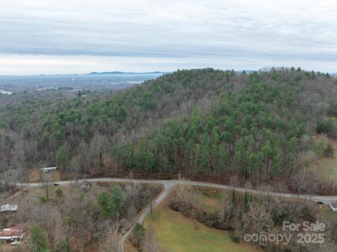 1864 Starcross Road Lenoir NC 28645