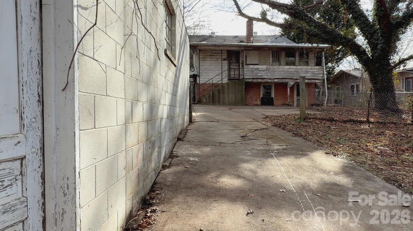 39 Lanvale Avenue Asheville NC 28806