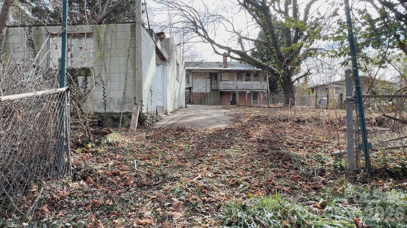39 Lanvale Avenue Asheville NC 28806