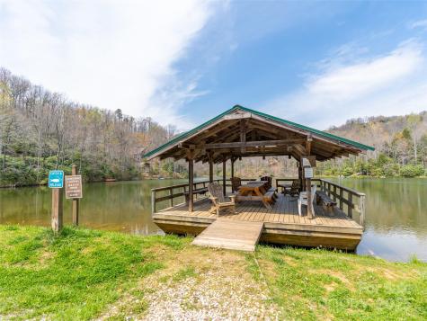 2603 Mckenzie Way N Old Fort NC 28762