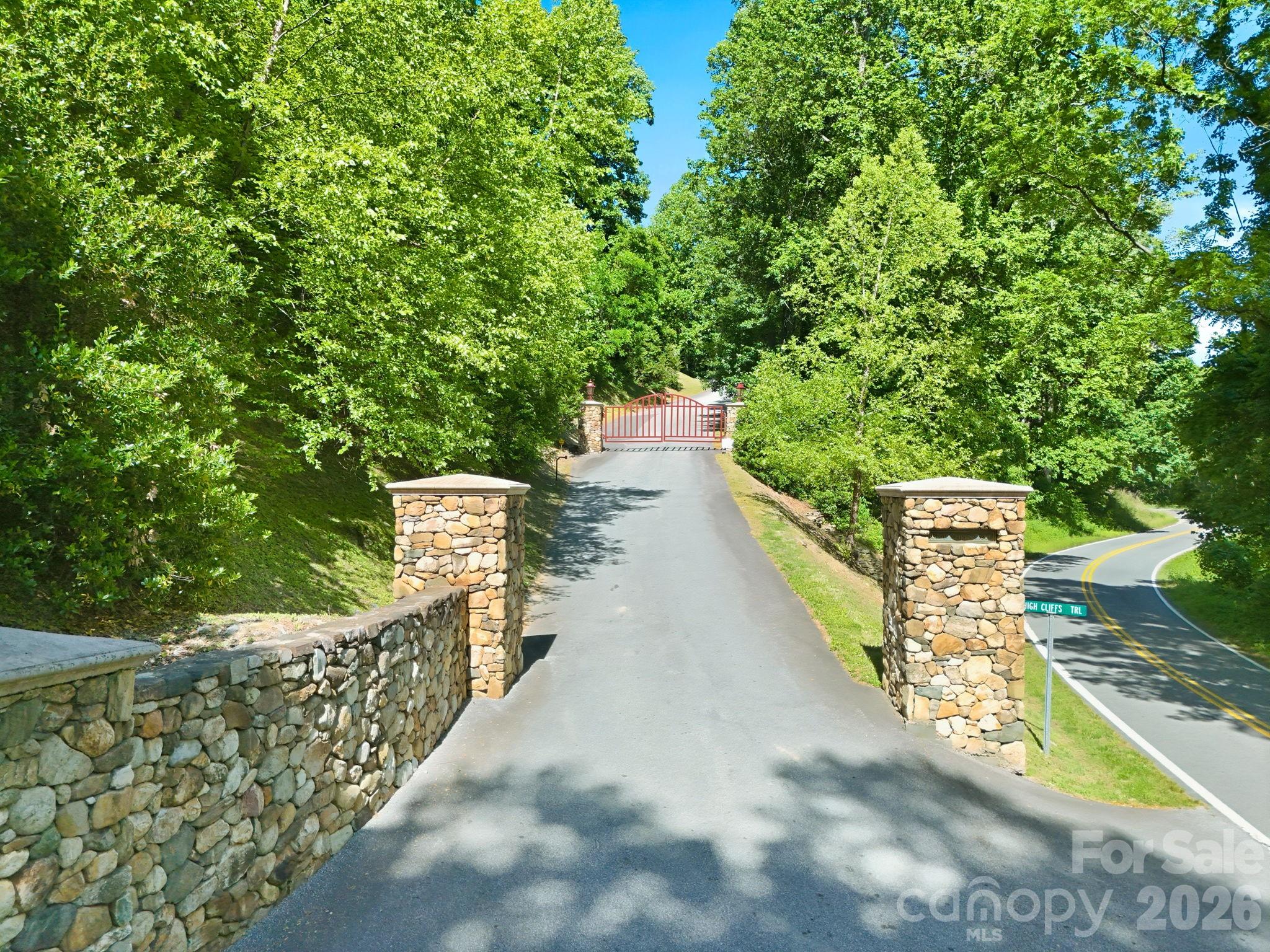 99999 Cliffledge Trail Black Mountain NC 28711