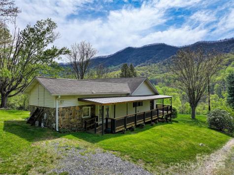 1567 Newfound Road Leicester NC 28748